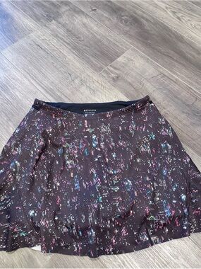 Athleta dark brown Splatter-Print match point  Skort, built in shorts, excellent